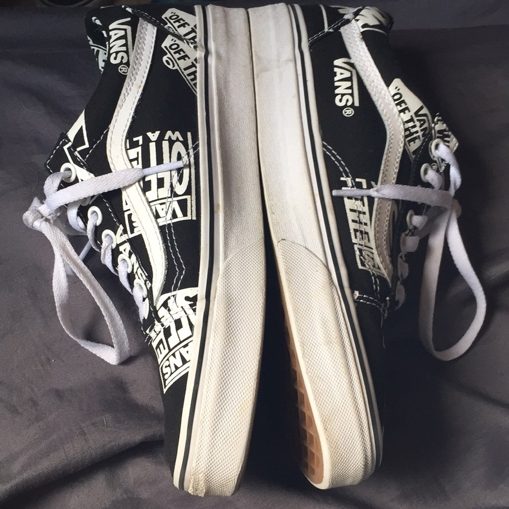 Vans shoes size 8
